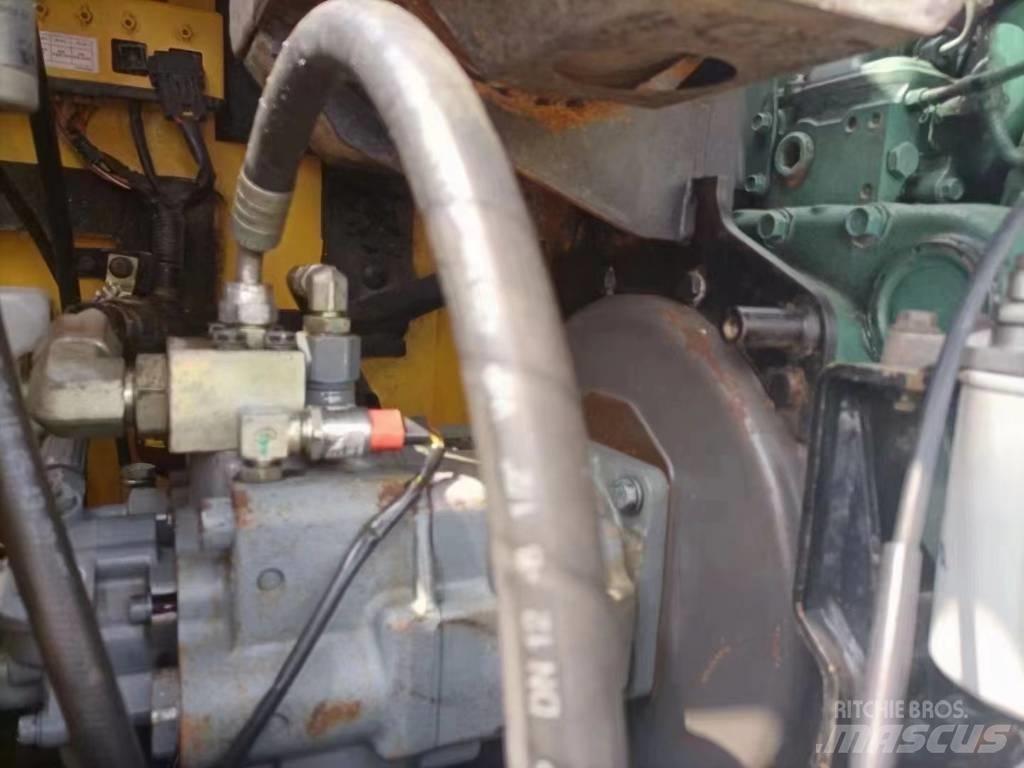 Volvo EC 80D PRO Raupenbagger