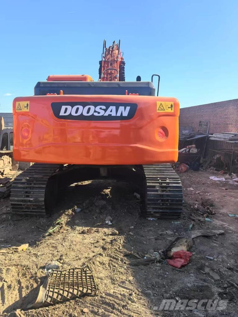 Doosan DX 225 LC-9C Raupenbagger