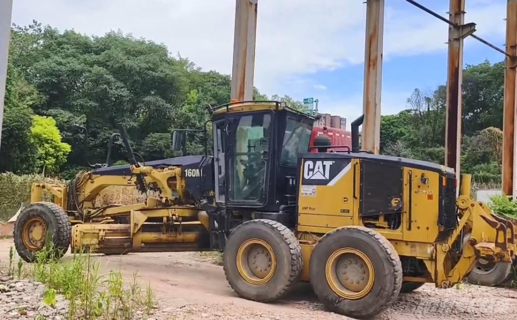 CAT 160 M Grader