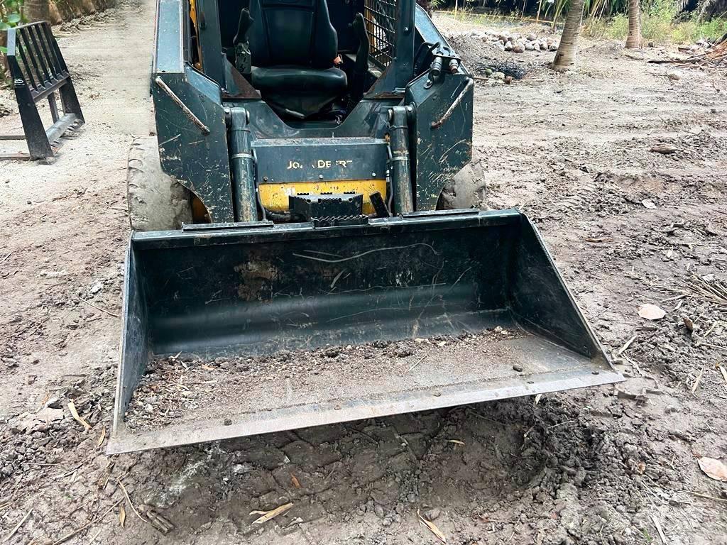John Deere 312 Kompaktlader