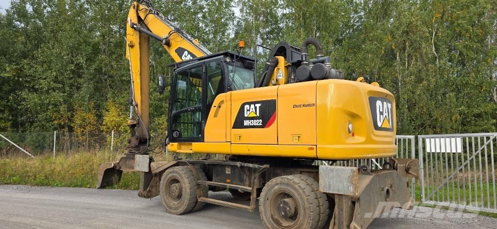 CAT MH 3022 Sonstige Flurförderzeuge