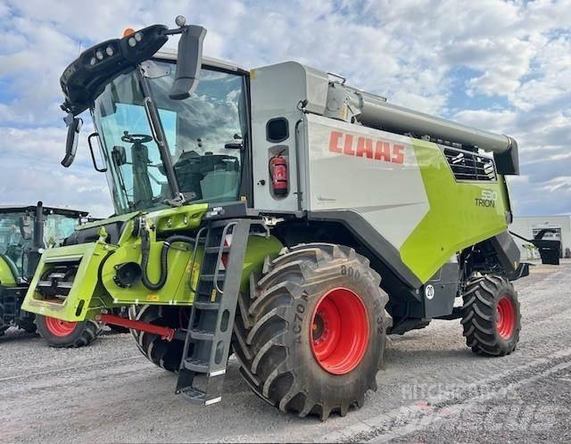 CLAAS TRION 530 Mähdrescher