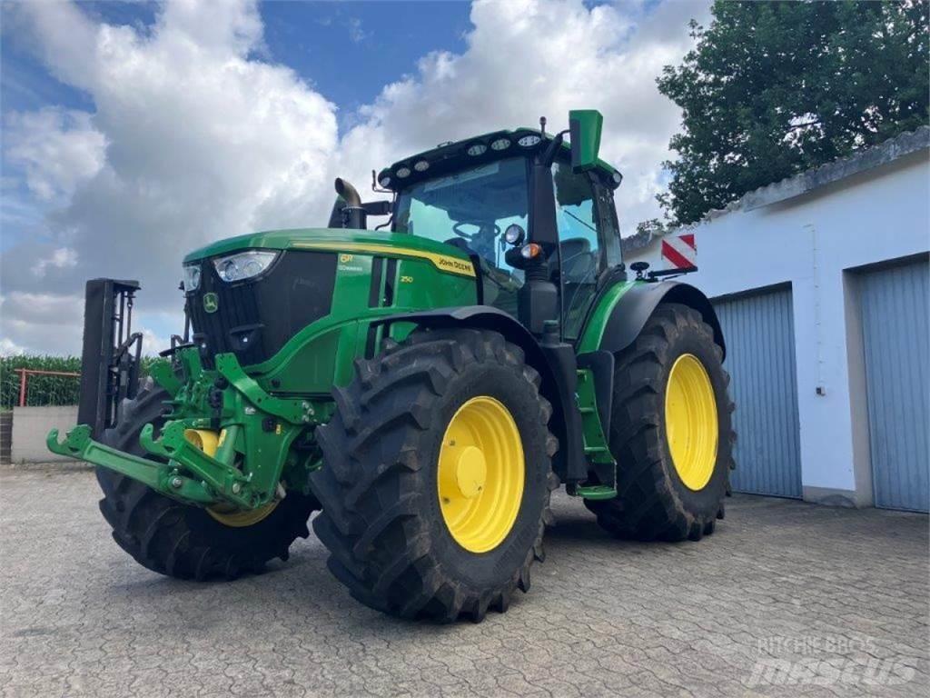 John Deere 6R 250 Traktoren