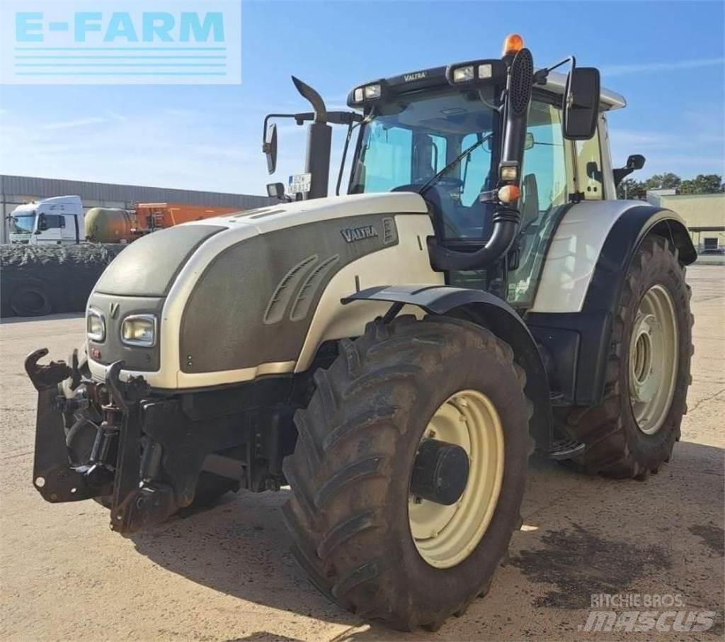 Valtra t 202 Traktoren