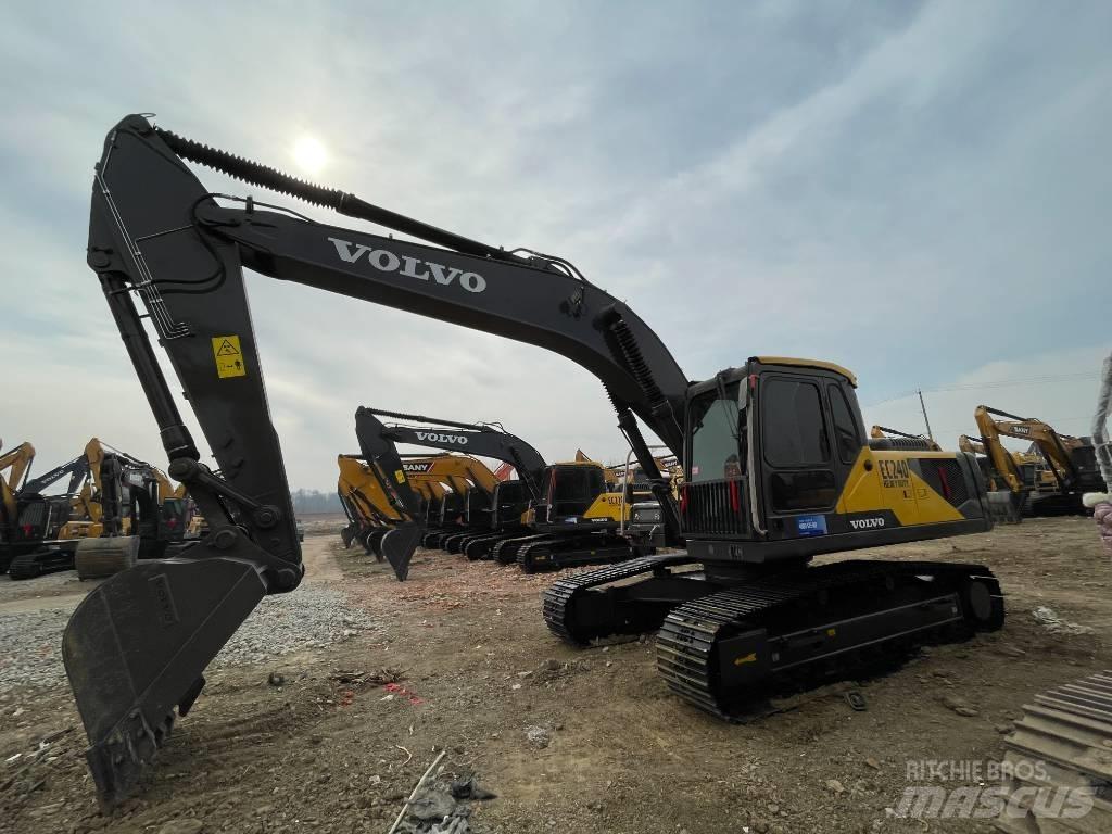 Volvo 240 Raupenbagger