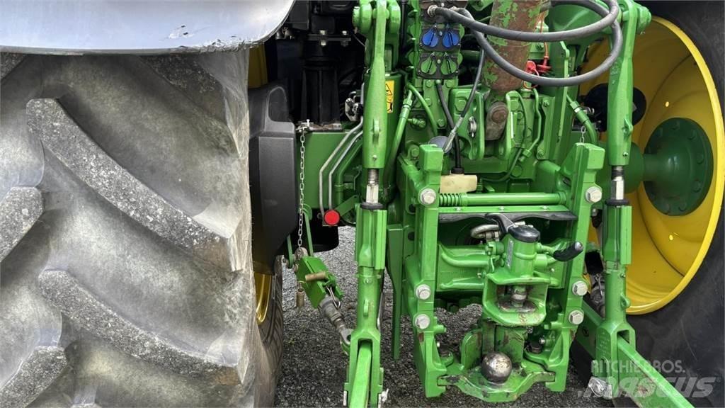 John Deere 6R195 Traktoren