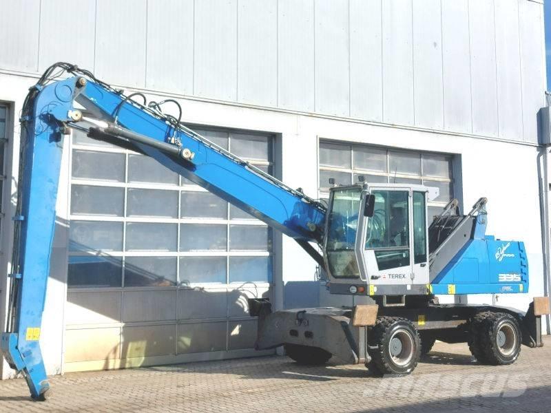 Fuchs MHL 335 E Materialumschlag