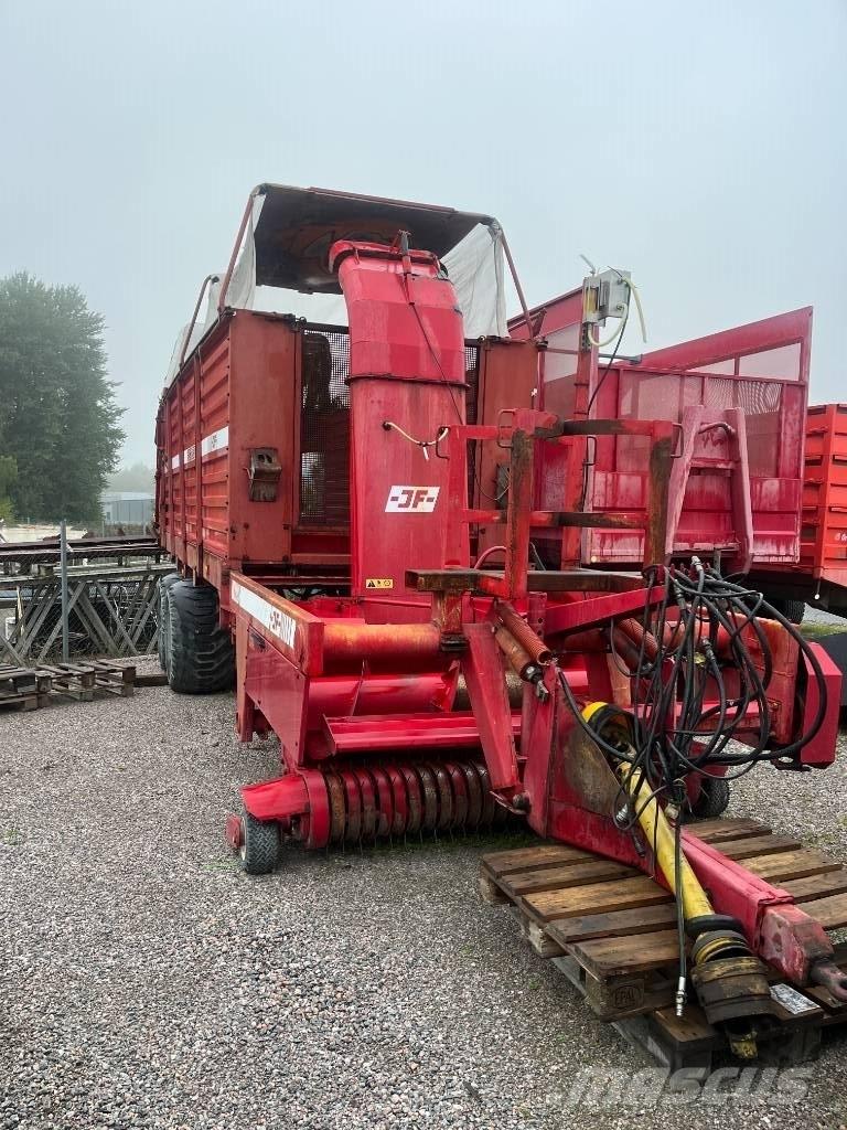 JF ES 3500 Ladewagen