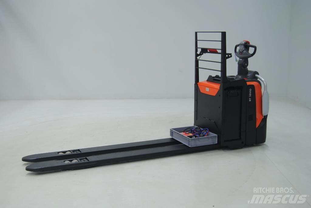 Toyota LPE250 Gabelstapler mit Fahrerstand