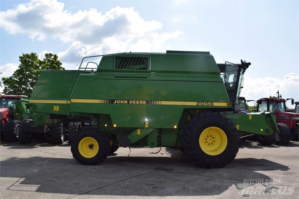 John Deere 2056 Mähdrescher