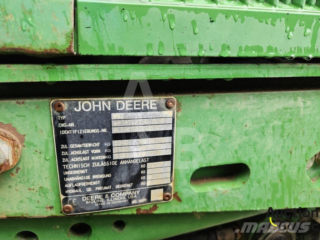 John Deere 6810 Traktoren