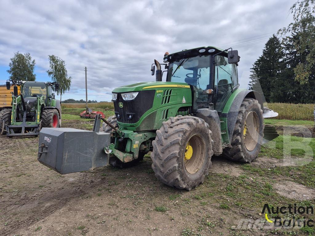John Deere 6210 R Traktoren