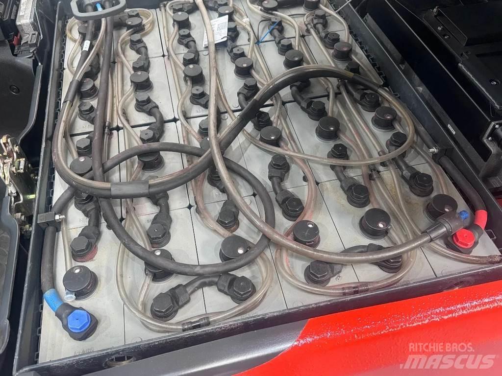Linde 386 E 16-02 Elektrostapler