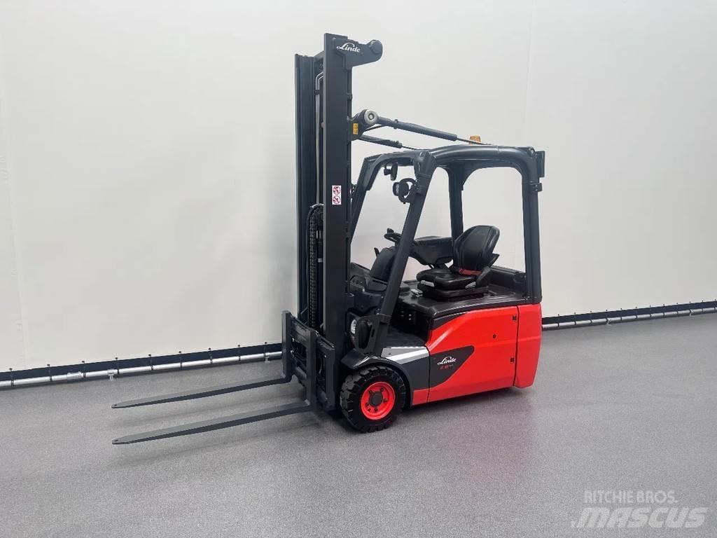 Linde 386 E 16-02 Elektrostapler