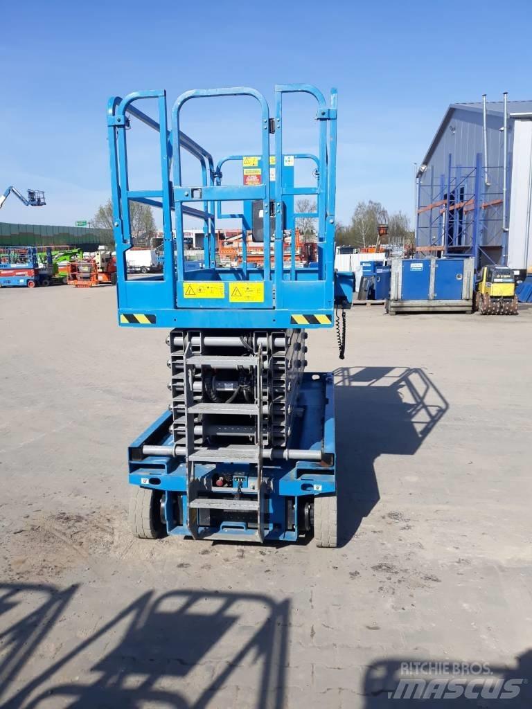 Genie GS 4047 Scheren-Arbeitsbühnen