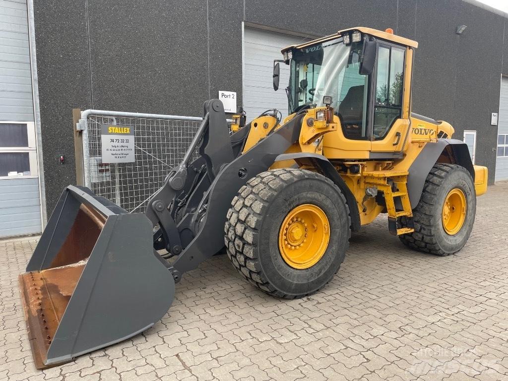 Volvo L90F Radlader