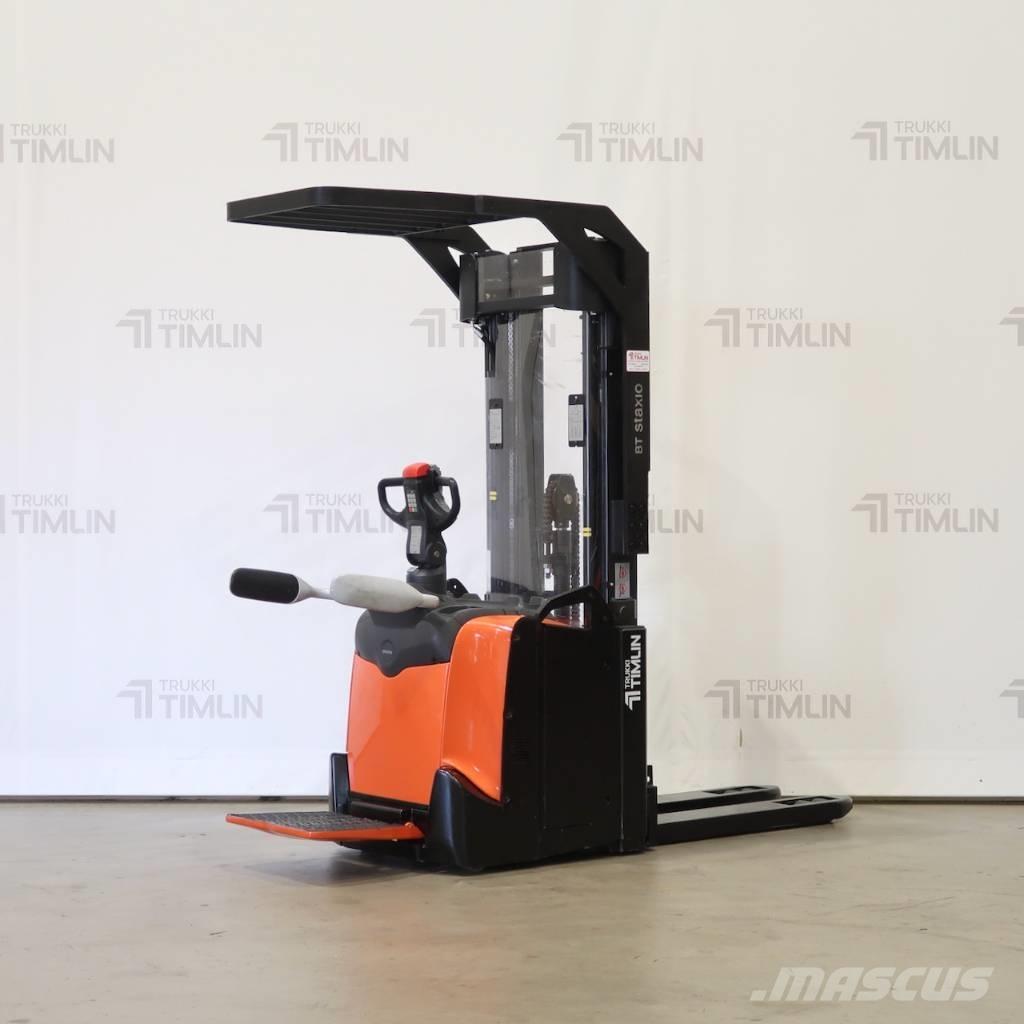 Toyota SPE140L Selbstfahrstapler