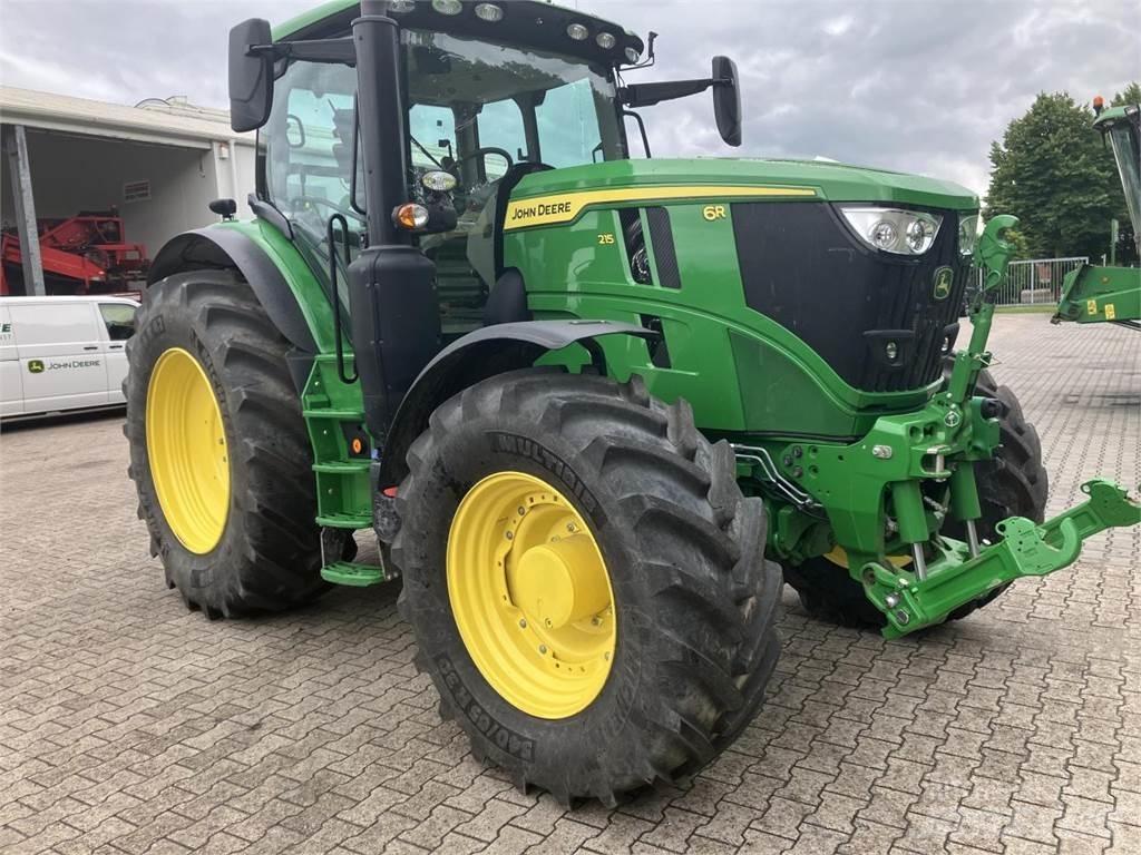 John Deere 6R 215 Traktoren