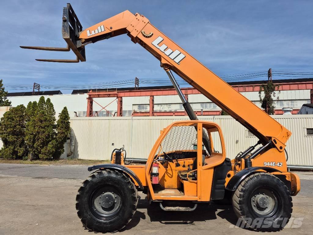 Lull 944E-42 Teleskoplader