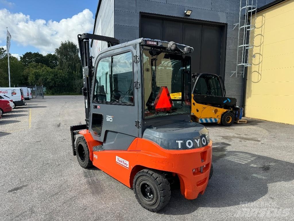 Toyota 8FBMT50 Elektrostapler