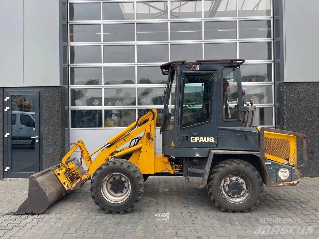 Paus RL552 Radlader