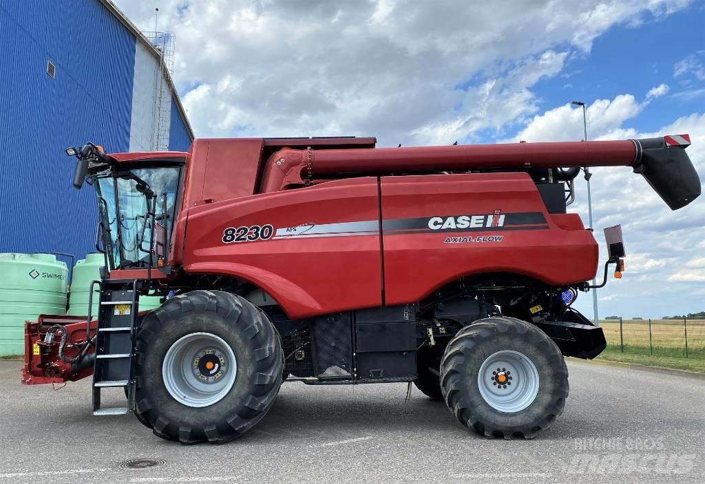 Case IH 8230 Mähdrescher
