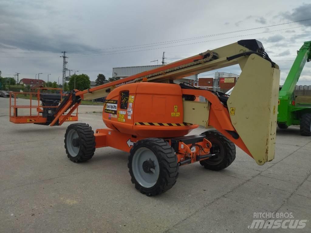 JLG 600 AJ Gelenkteleskoparbeitsbühnen