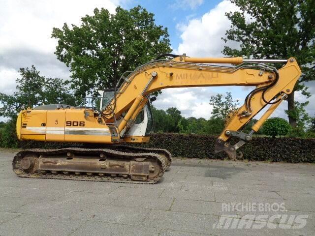 Liebherr R906LC Raupenbagger