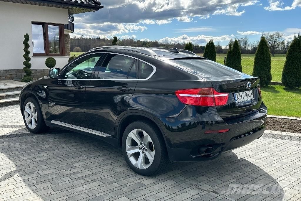 BMW X6 PKWs