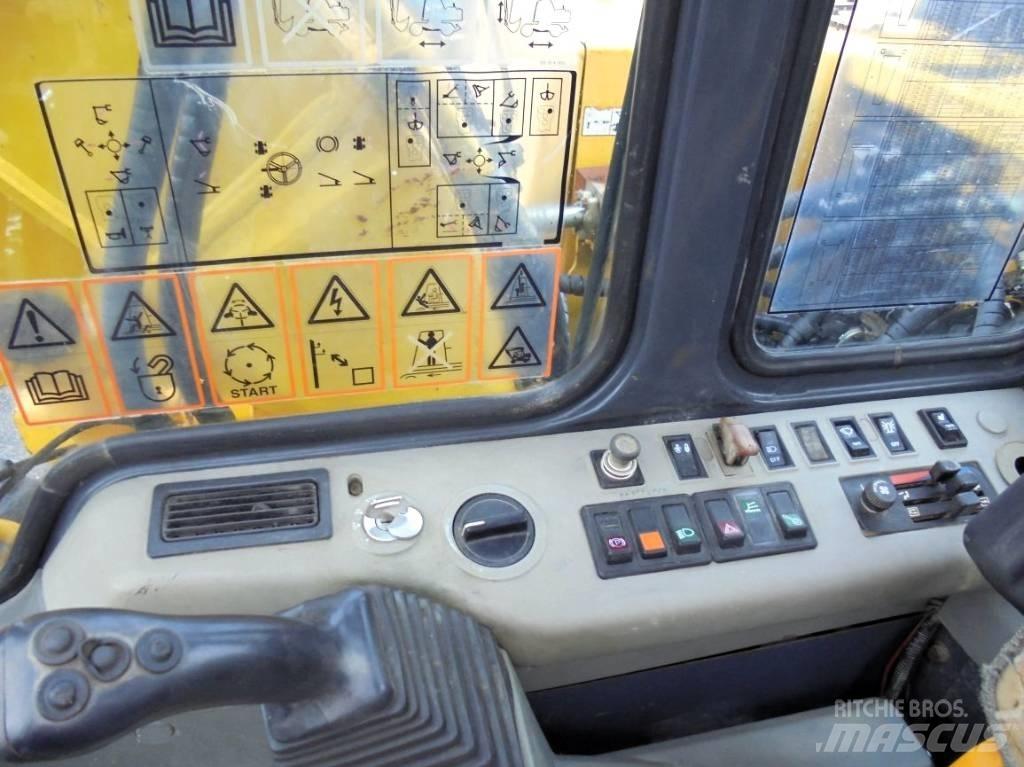 Komatsu PW 130ES-6K Mobilbagger