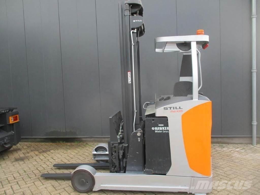 Still FM-X25 Schubmaststapler