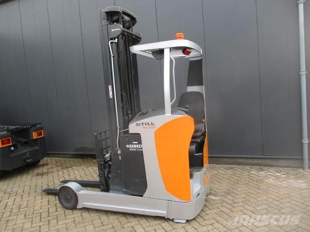 Still FM-X25 Schubmaststapler