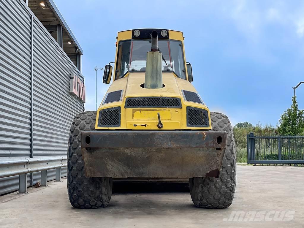 Bomag BW 213 DH-4 Walzenzüge