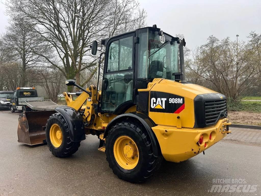 CAT 908M Radlader