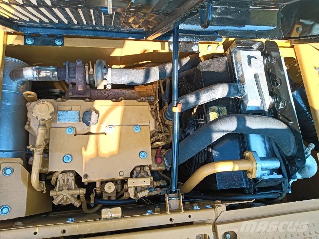 CAT 313 D Mobilbagger