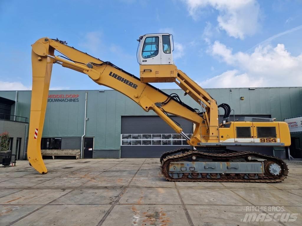 Liebherr R954C EW Materialumschlag