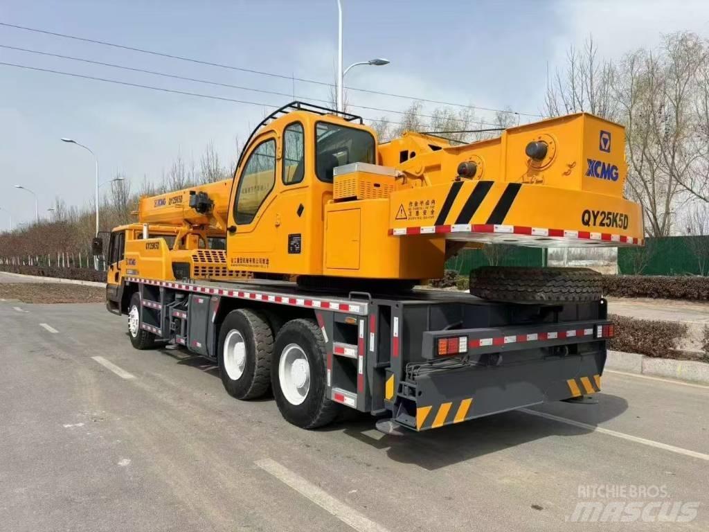 XCMG QY 25 K All-Terrain-Krane