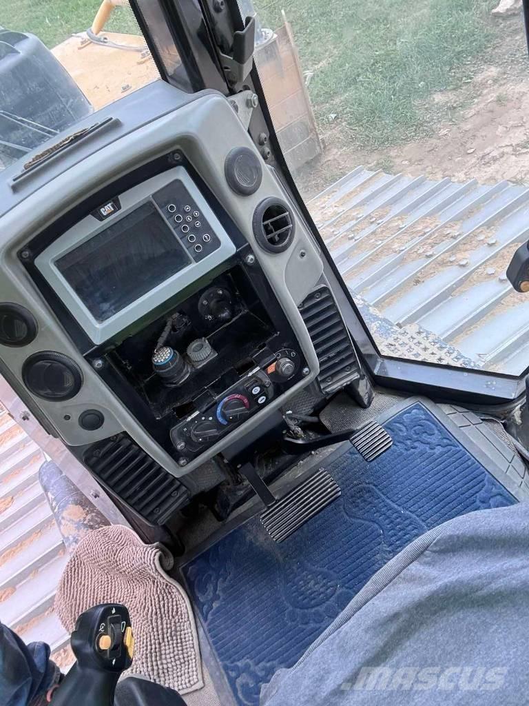 CAT D 6 N LGP Bulldozer