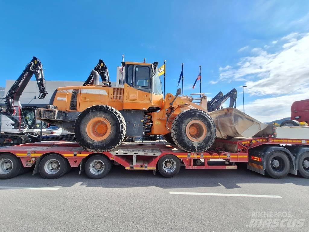 Doosan DL 300 Radlader