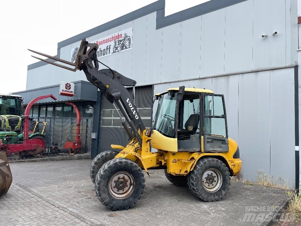 Volvo L 30 B Radlader