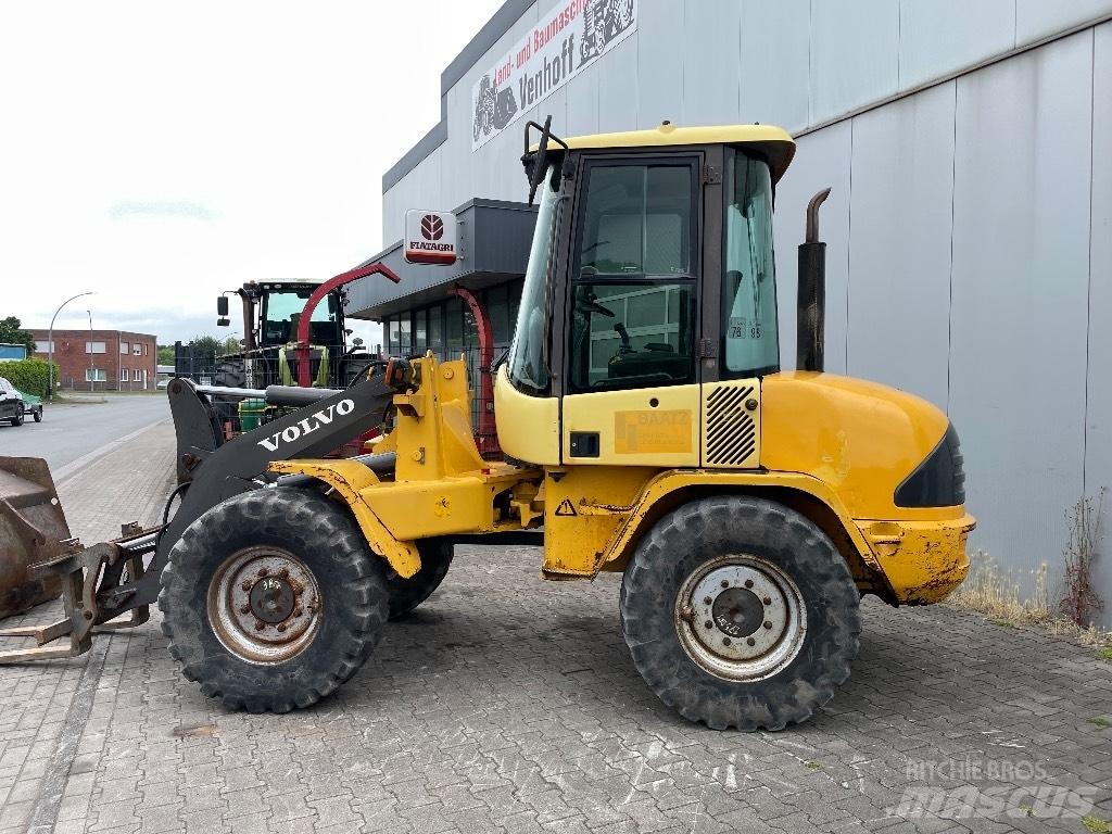 Volvo L 30 B Radlader