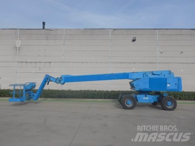 Aichi SP21AJ Teleskopbühnen