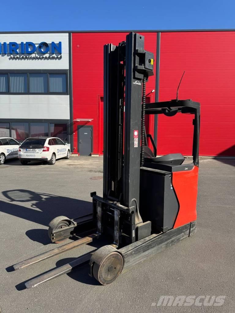 Linde R 25 Schubmaststapler