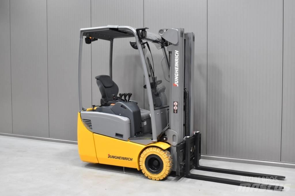 Jungheinrich EFG 113 Elektrostapler