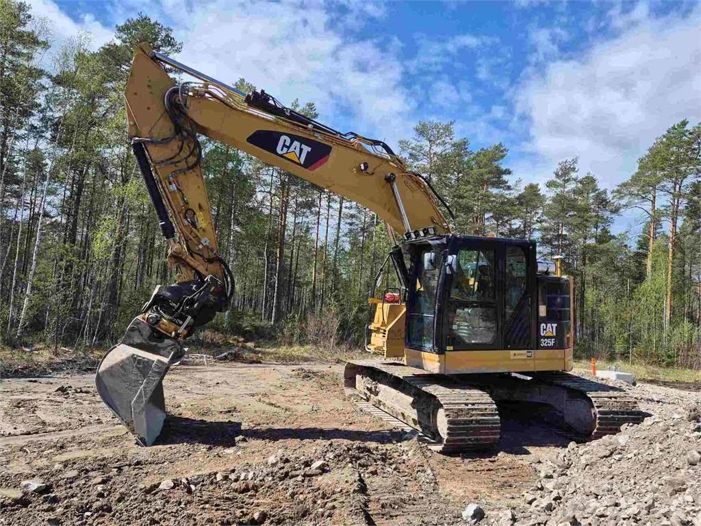 CAT 325FLCR Raupenbagger