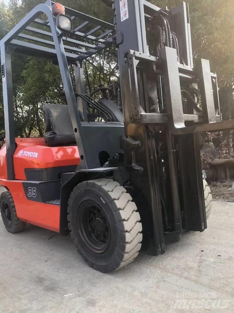 Toyota FD 35 Dieselstapler