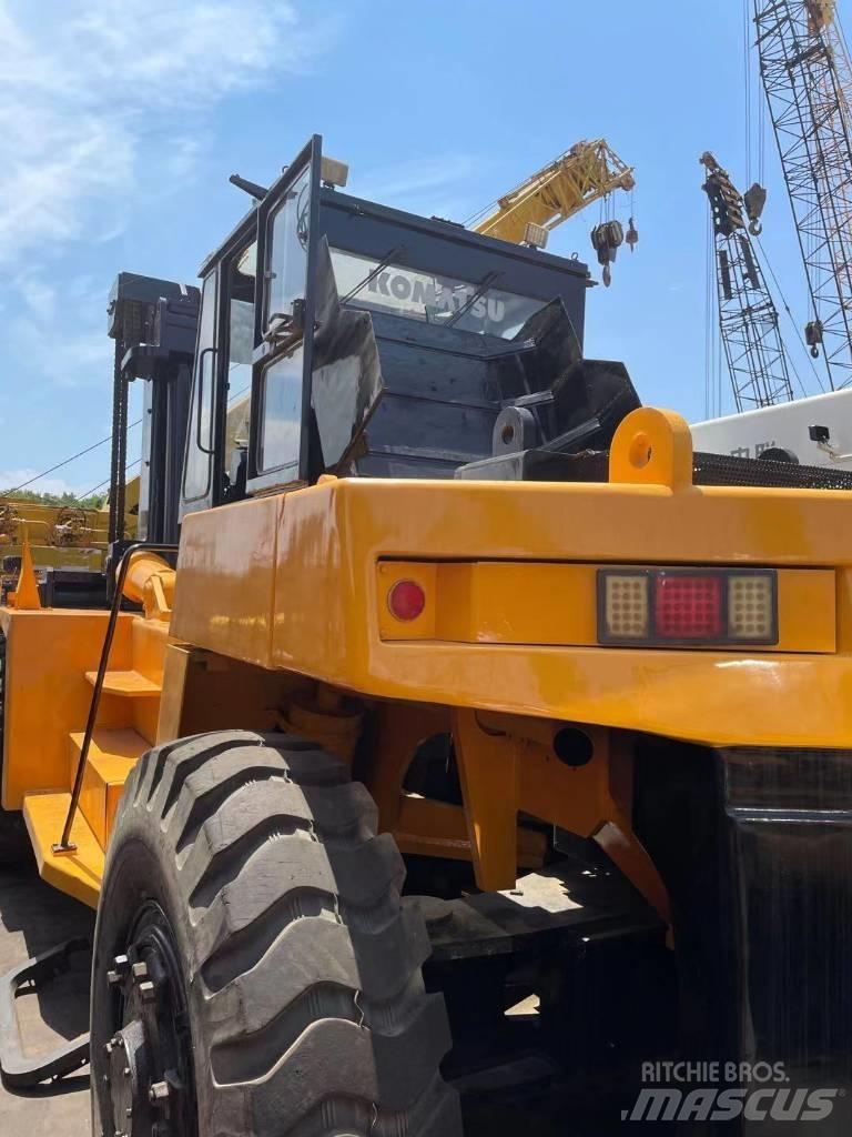 Komatsu 30 Ton Dieselstapler