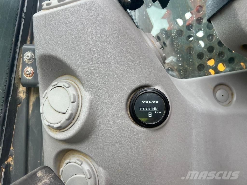 Volvo EC 380 EL HR Abrissbagger