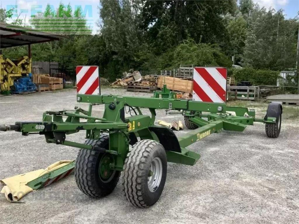 Krone big x 1100 Selbstfahrende Häcksler