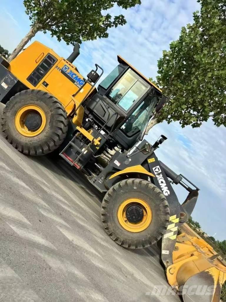 XCMG XC956 Radlader